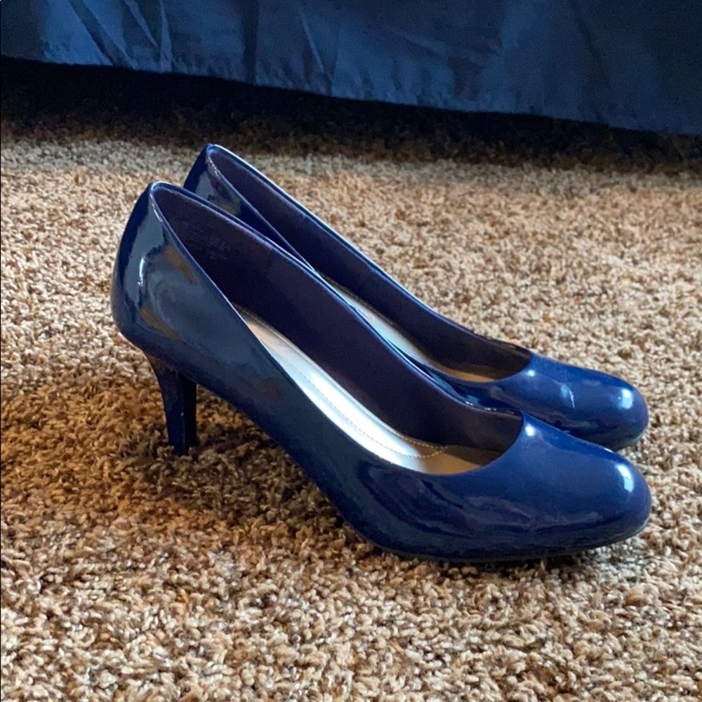 Blue Heels
